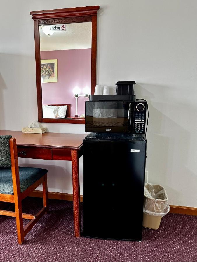 Attica Inn Zewnętrze zdjęcie